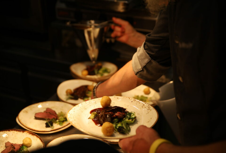 Anrichten in der Küche der Villa Raab