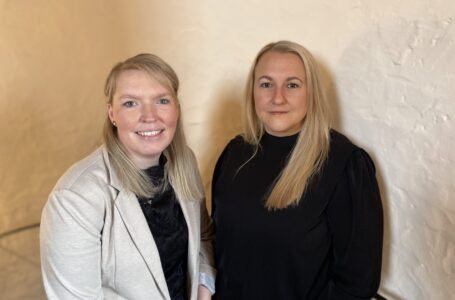 Daniela Pietsch und Rebecca Diemer, Portraitaufnahme